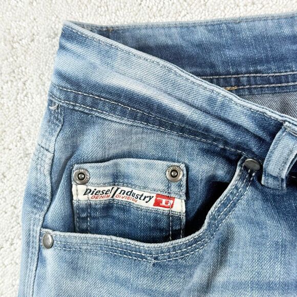 Diesel Kid Thanaz J US Straight Leg Destroyed Vintage Loose Fit Jeans in Wash KX - Picture 5 of 12